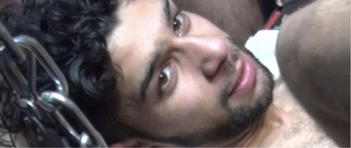 Le film de la soirée sur pinkX : "Incontournable canapé", une production GayFrenchKiss