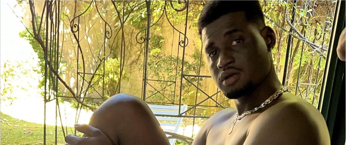 Le film de la soirée sur PinkX : "Longues faveurs", une production GayFrenchKiss