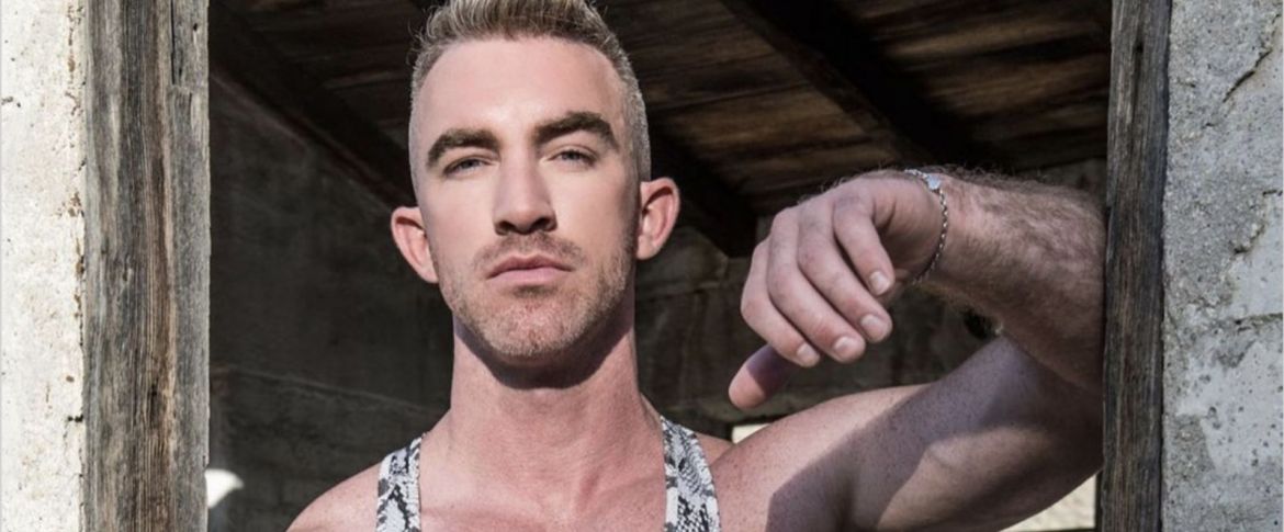 Nick Fitt : « Plus jamais je n'engagerai un « Gay for Pay » pour jouer un rôle de gay/bi ! »