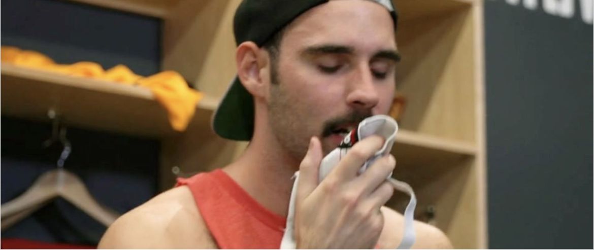 La vidéo du jour sur PinkX : "Plaisir à 3 pour mecs vicieux"