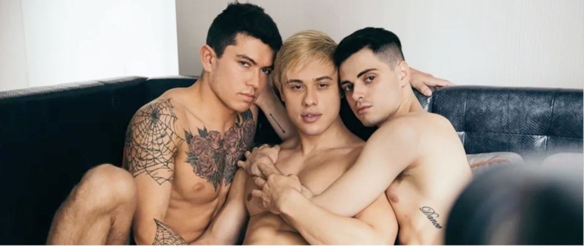 La vidéo du jour sur PinkX : "Trio entre bogosses"