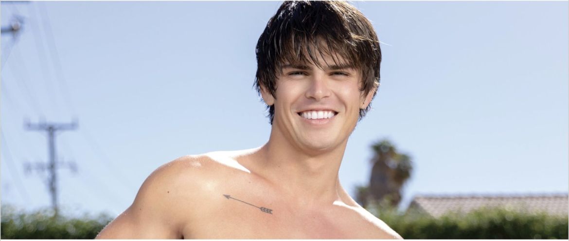 Stupeur, incrédulité, tristesse : L’annonce du décès de Seth Peterson, 28 ans, par son fiancé fait réagir les fans, l’industrie du X gay et bien au-delà