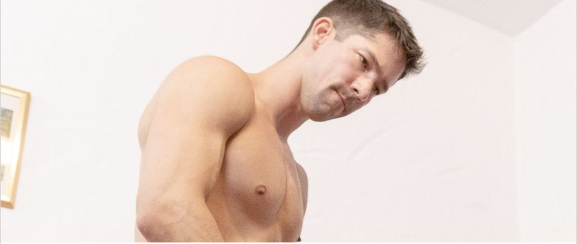 La vidéo du jour sur PinkX : "Envouté par les fesses d'un mec"