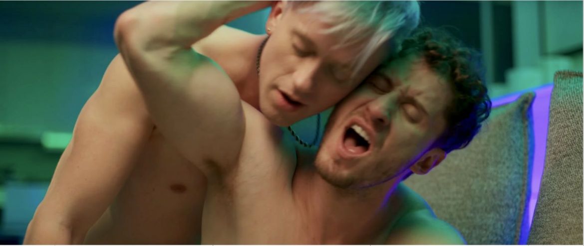 « Until Tomorow » : le clip hotissime - et émouvant - du nouveau single de l’artiste norvégien-américain Magnus Riise