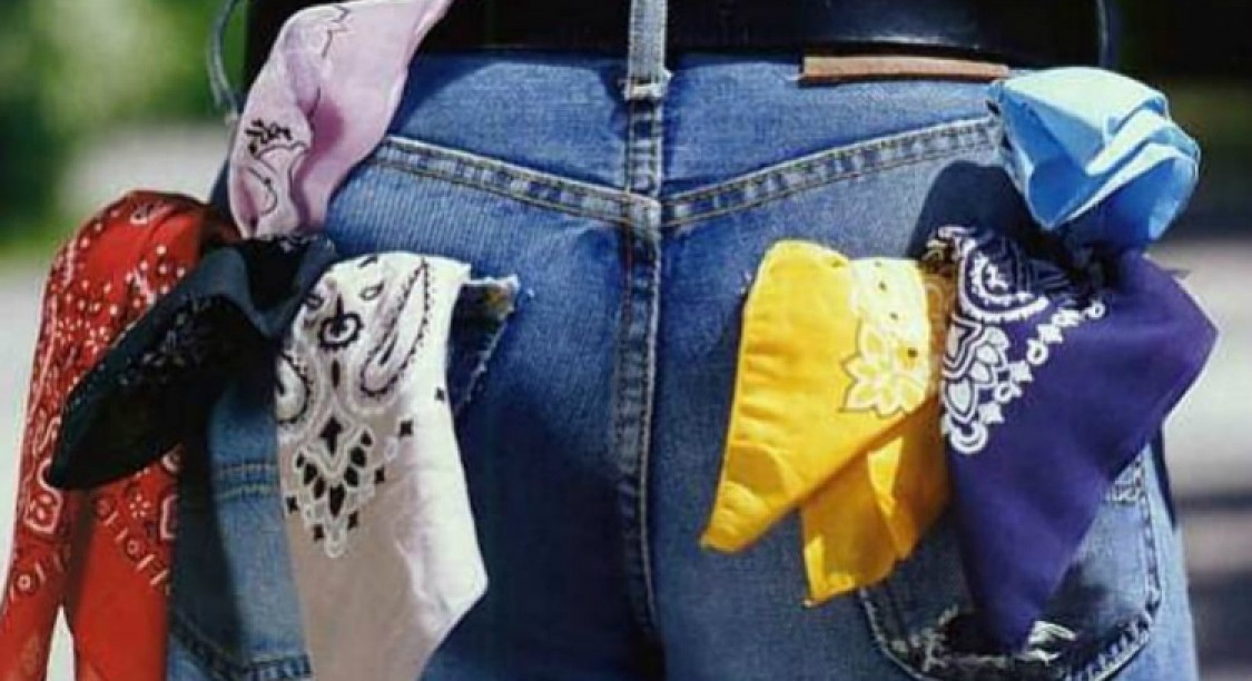 Comment draguer grâce à son bandana ou le « hanky code »