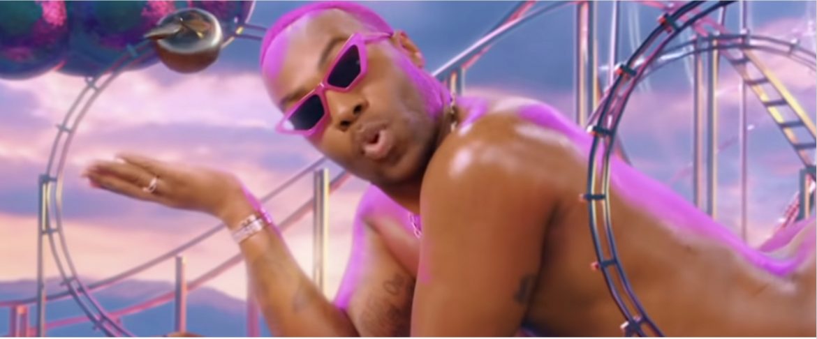 « Rich Forever » : Le nouveau clip spectaculaire et fessu de Todrick Hall !